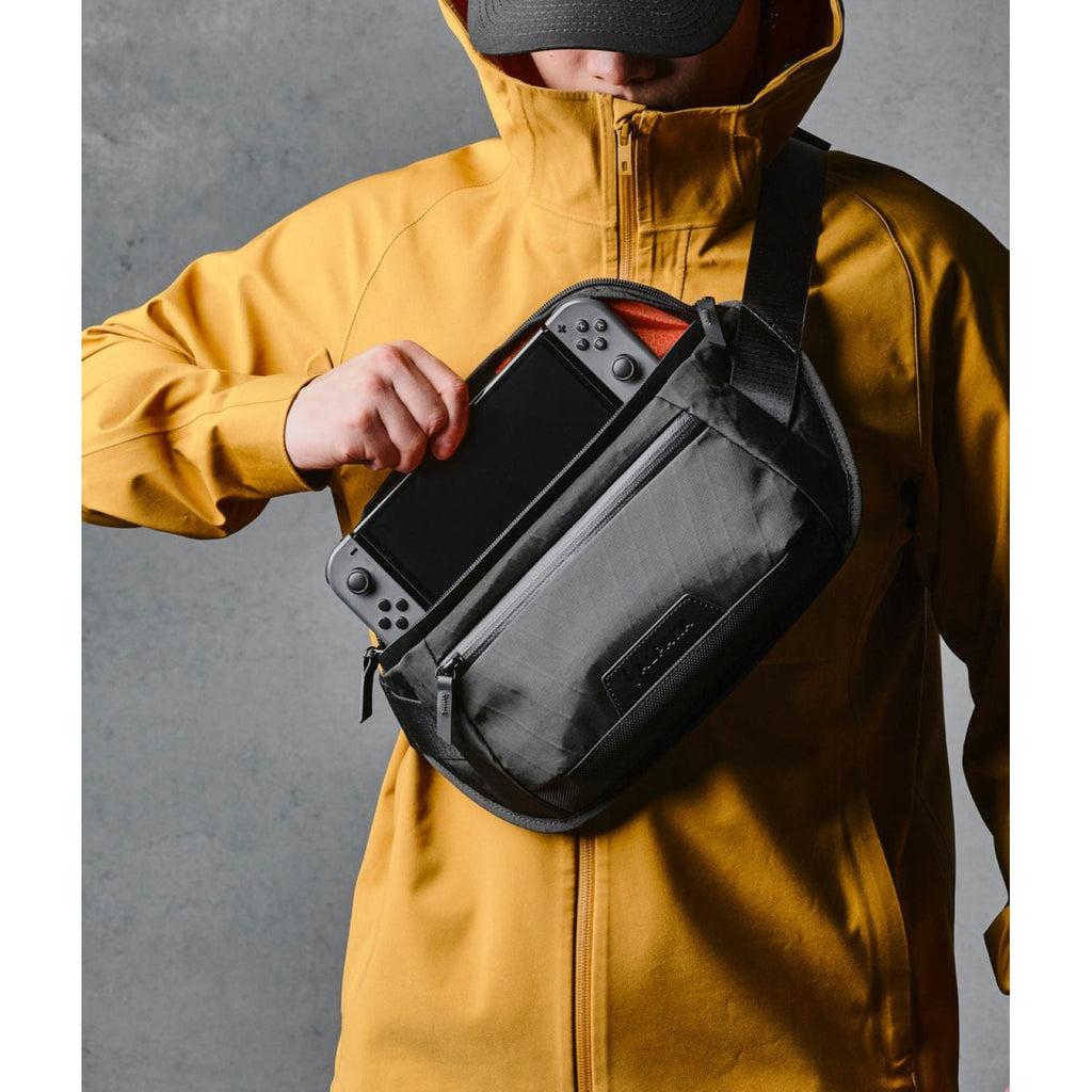 ALPAKA Bravo Sling Mini V2 VX42 (Black)