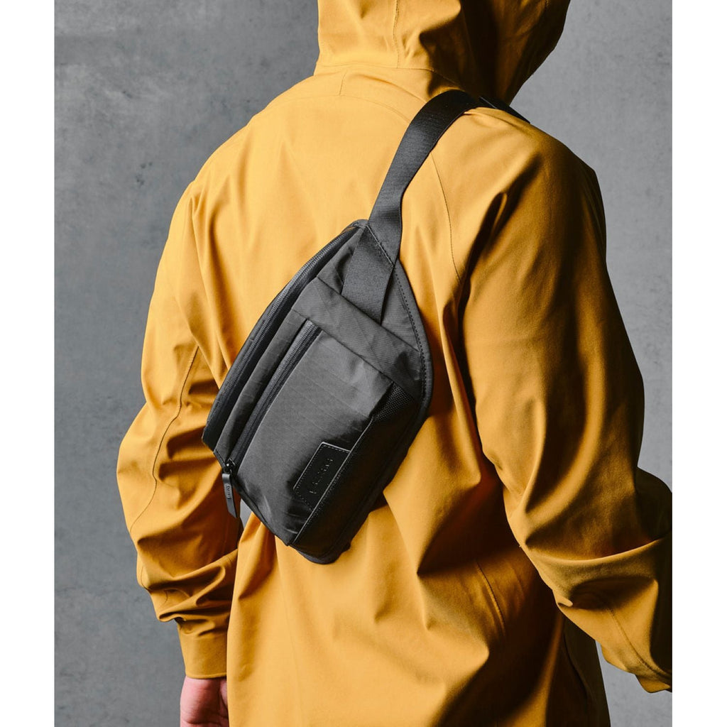 ALPAKA Bravo Sling Mini V2 VX42 (Black)