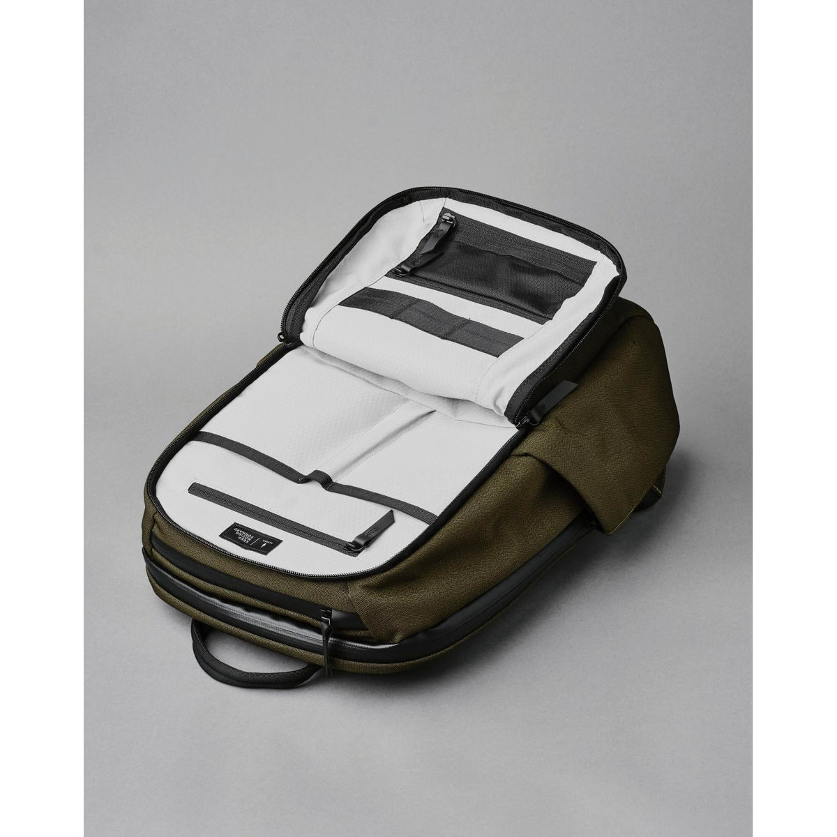 ALPAKA Elements Backpack Pro Axoflux 600D (Army Green)