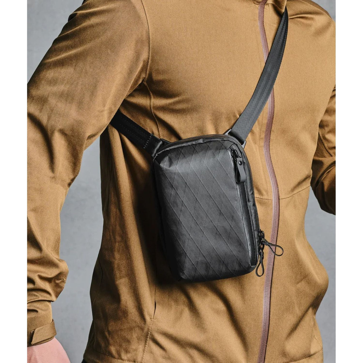 ALPAKA Metro Sling X-Pac VX21 (Black)