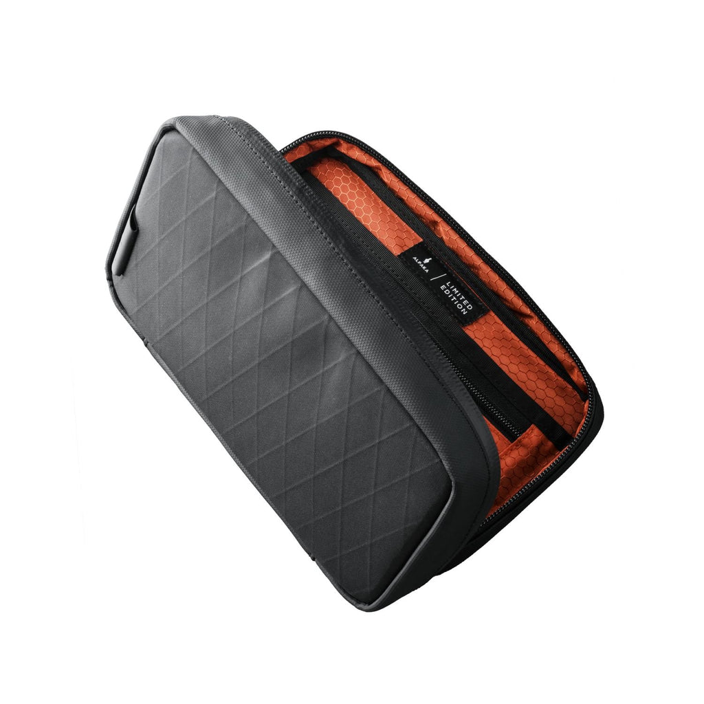 ALPAKA Tech Kit VX21 (Black)