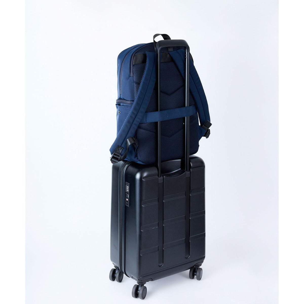 Anello Layer 2 Layered Backpack L (Navy)