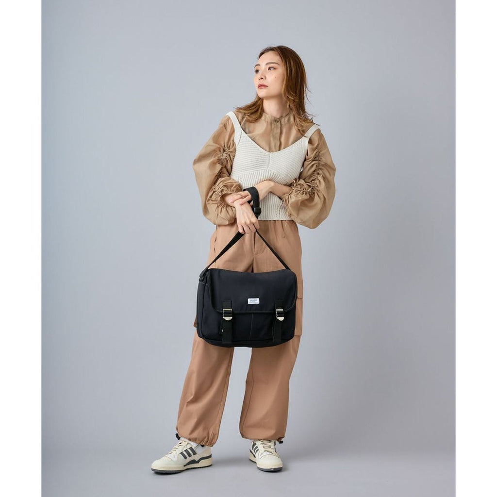 Anello Town Messenger Bag (Navy)