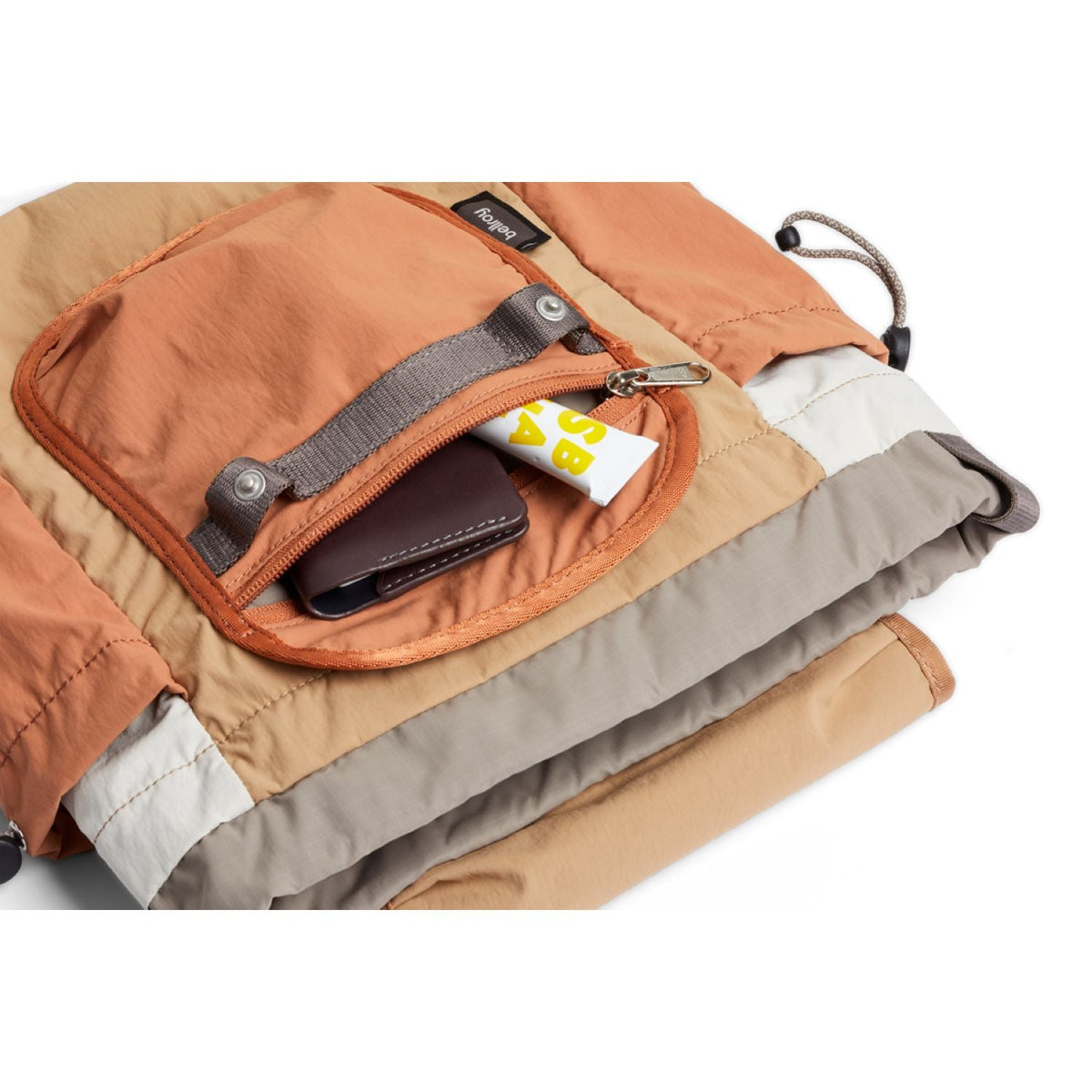 Bellroy Cinch Minipack- Sand Dune