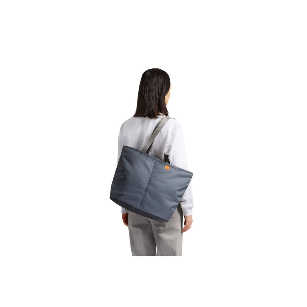 Bellroy Lite Cooler Tote - Charcoal