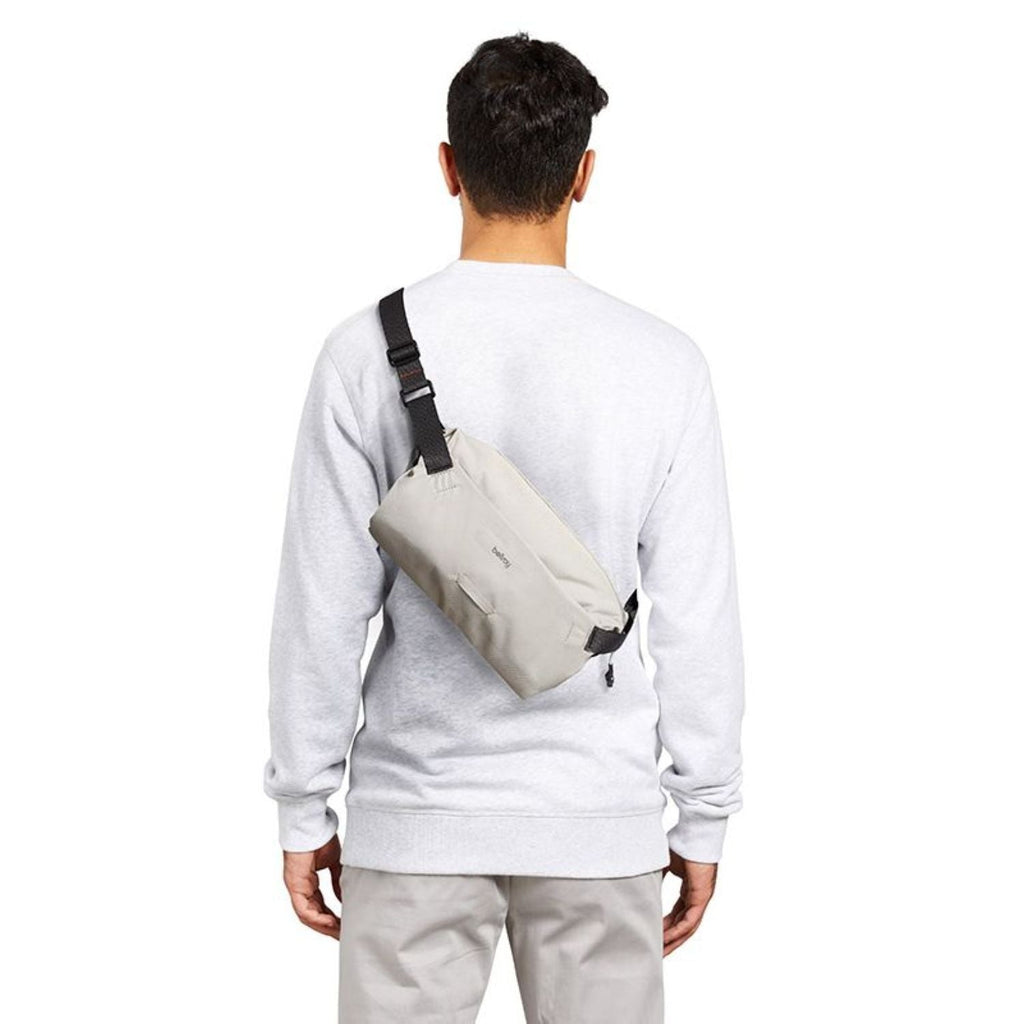 Bellroy Lite Sling - Chalk