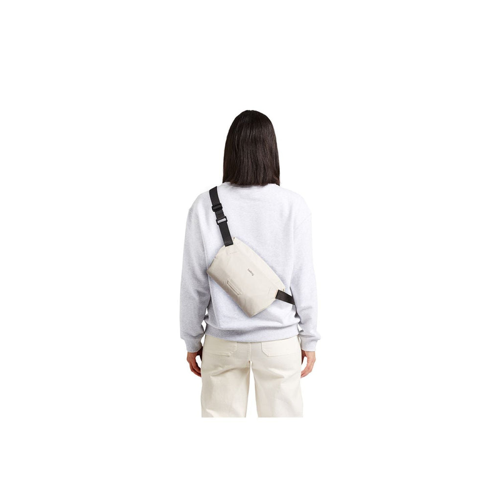 Bellroy Lite Sling Mini - Chalk
