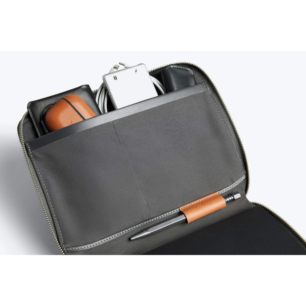 Bellroy Tokyo Folio 8" - Stormgray