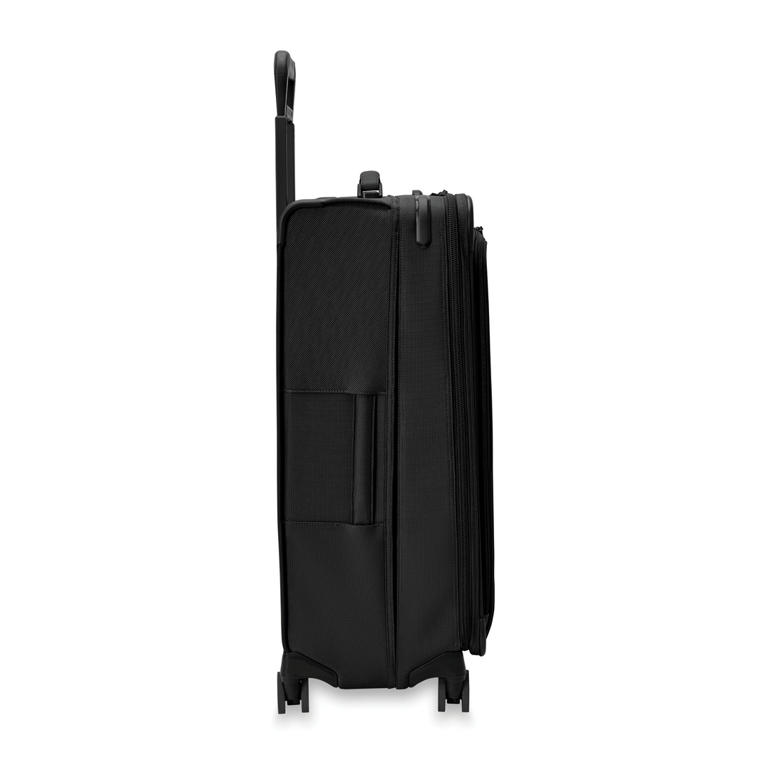 Briggs & Riley Baseline Large Expandable Spinner (Black)