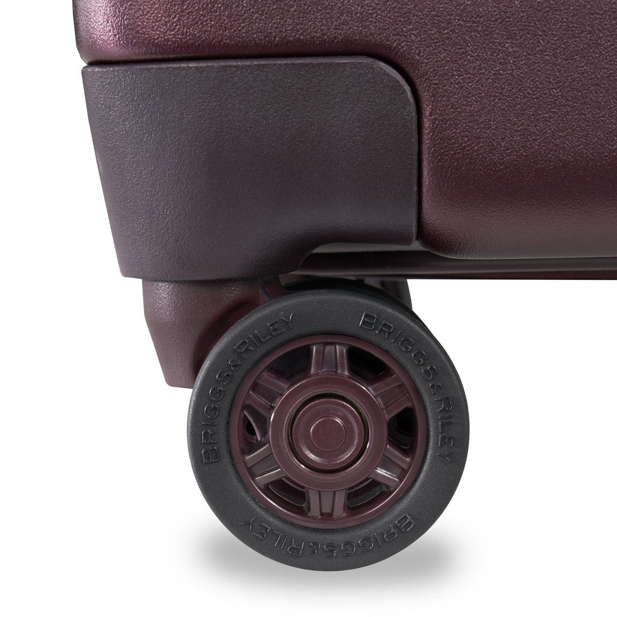 Briggs & Riley Sympatico International Carry-On Expandable Spinner (Plum)