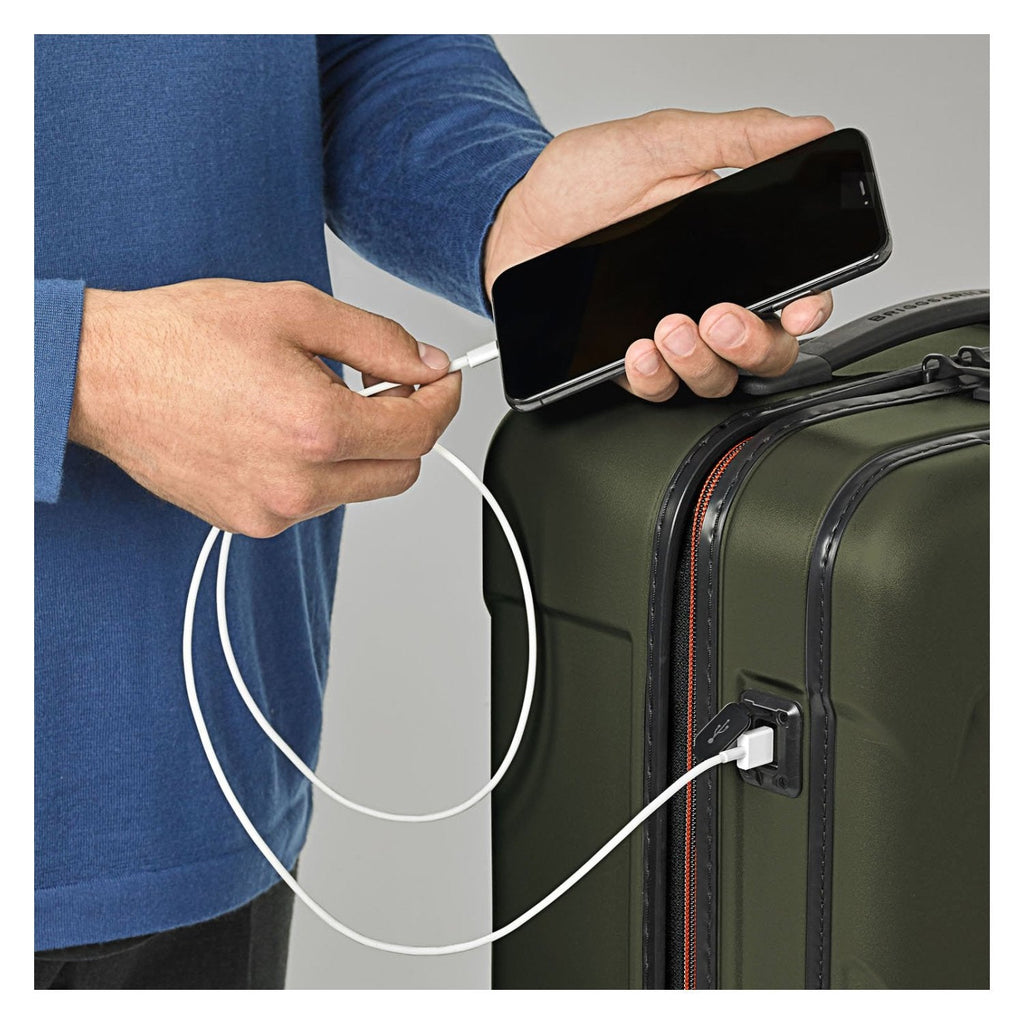 Briggs & Riley Torq 2.0 Domestic Carry-On Luggage Spinner (Hunter)