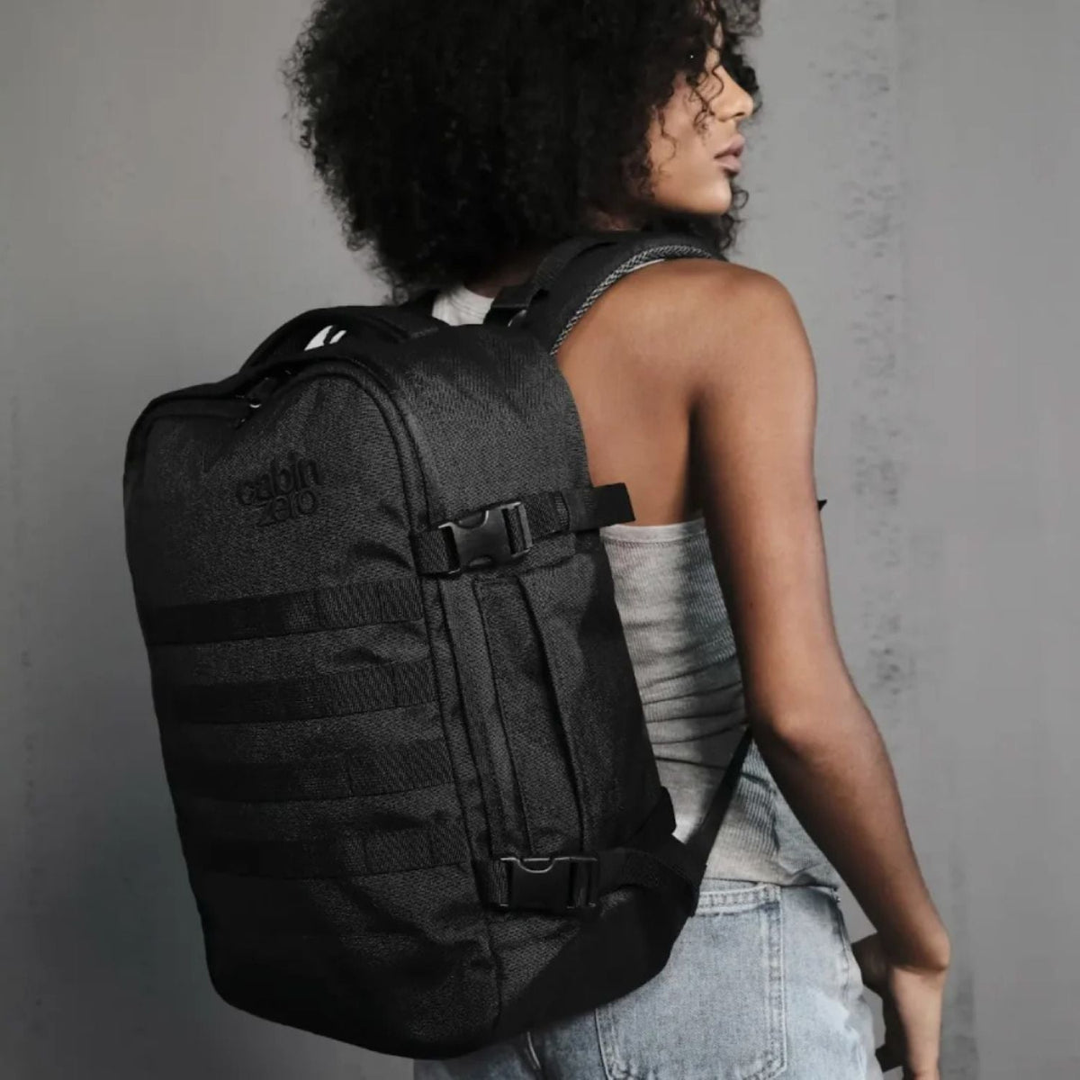 Cabinzero Military Backpack 28L (Absolute Black)