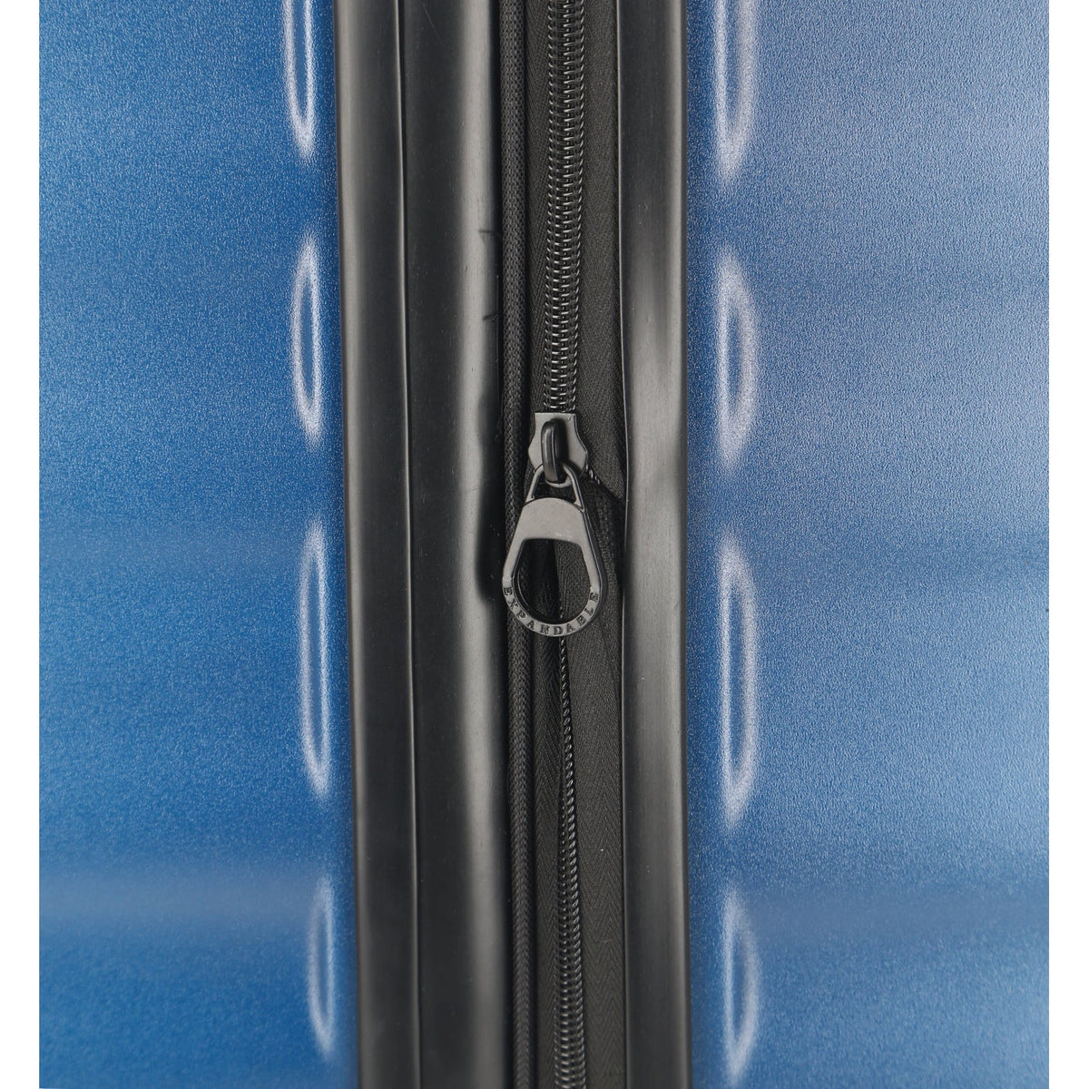 Crossing Tripp Polycarbonate Expandable 24" Medium Luggage Spinner - Off.White