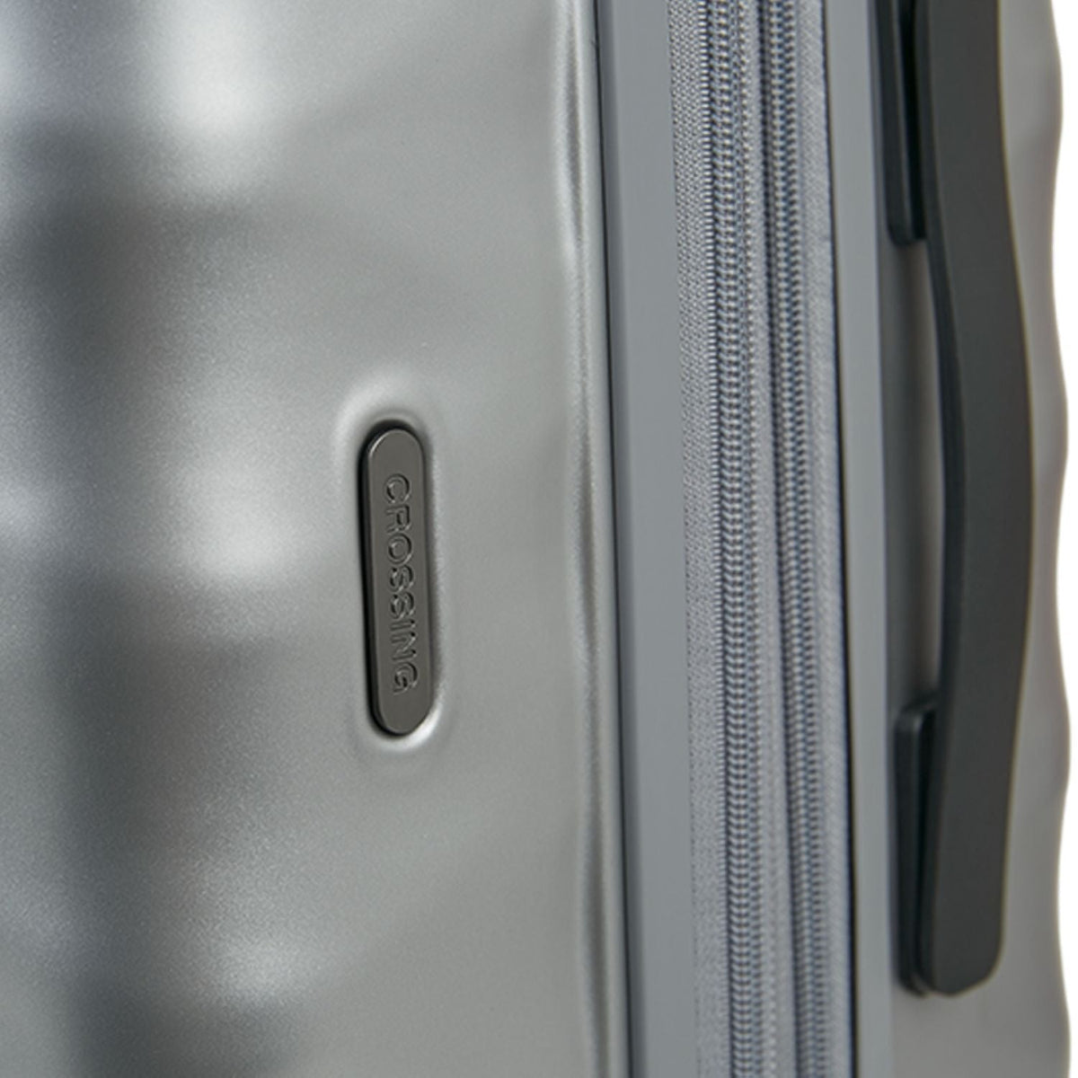 Crossing Arc Pc Upright Medium Luggage 24" (Silver)