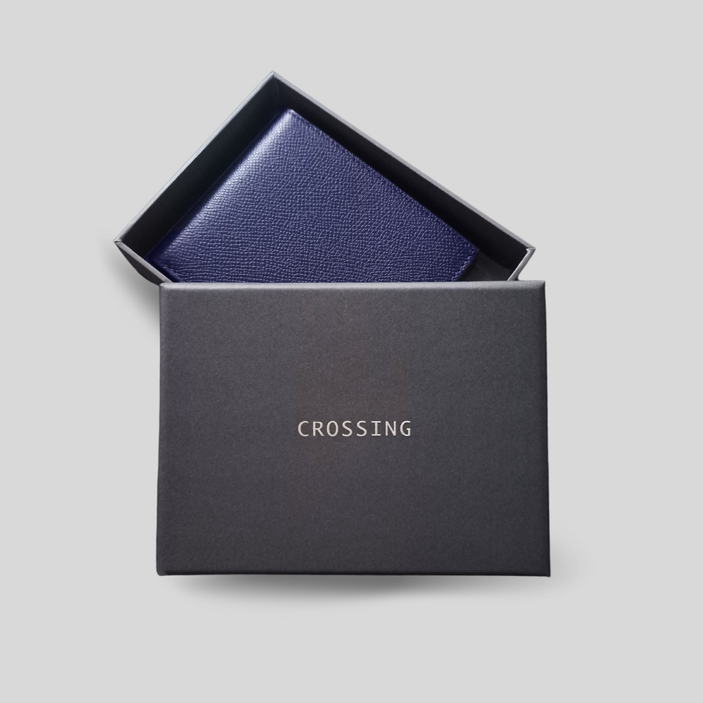 Crossing Elite Leather Card Case With Button Closure RFID - Black