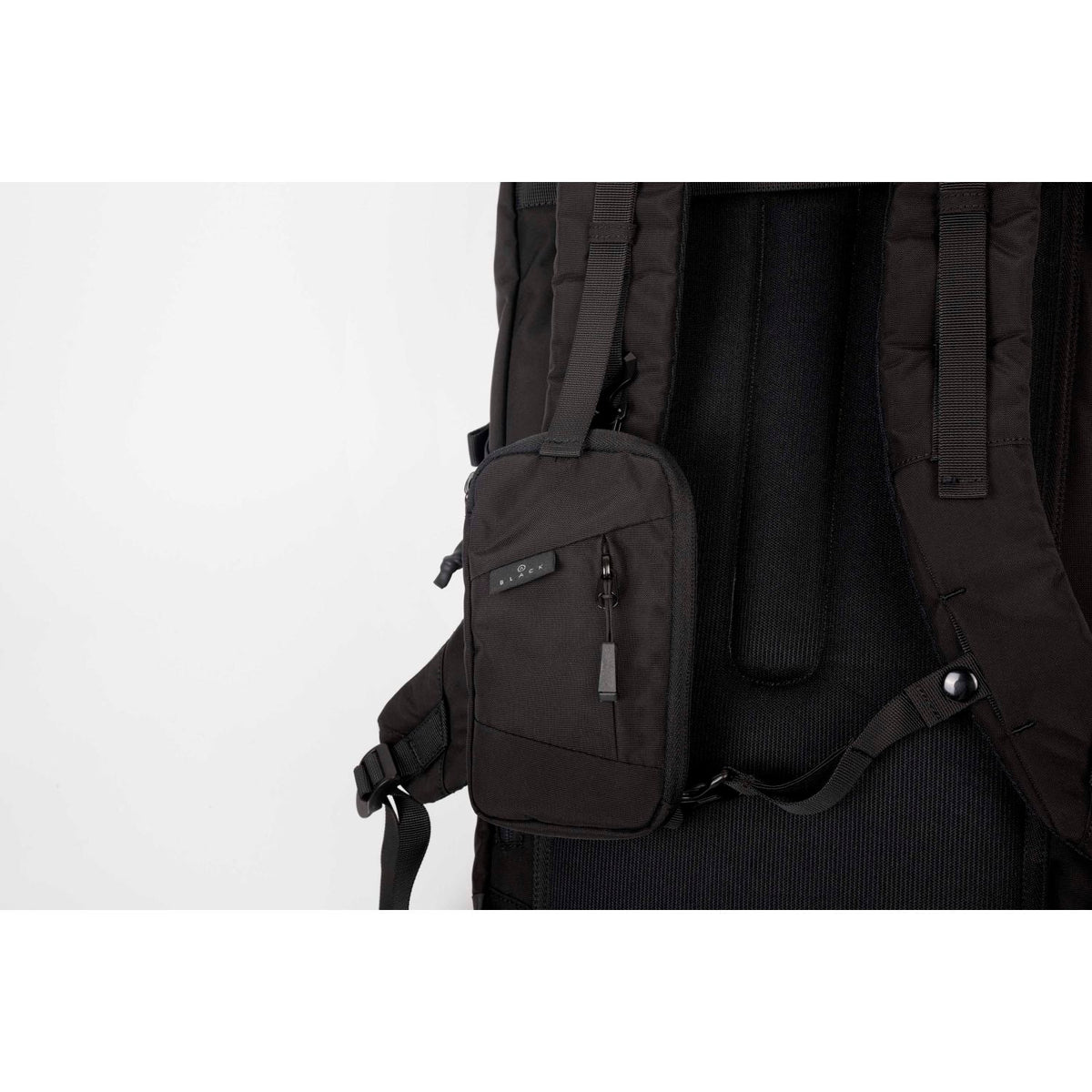 Doughnut Astir - Black