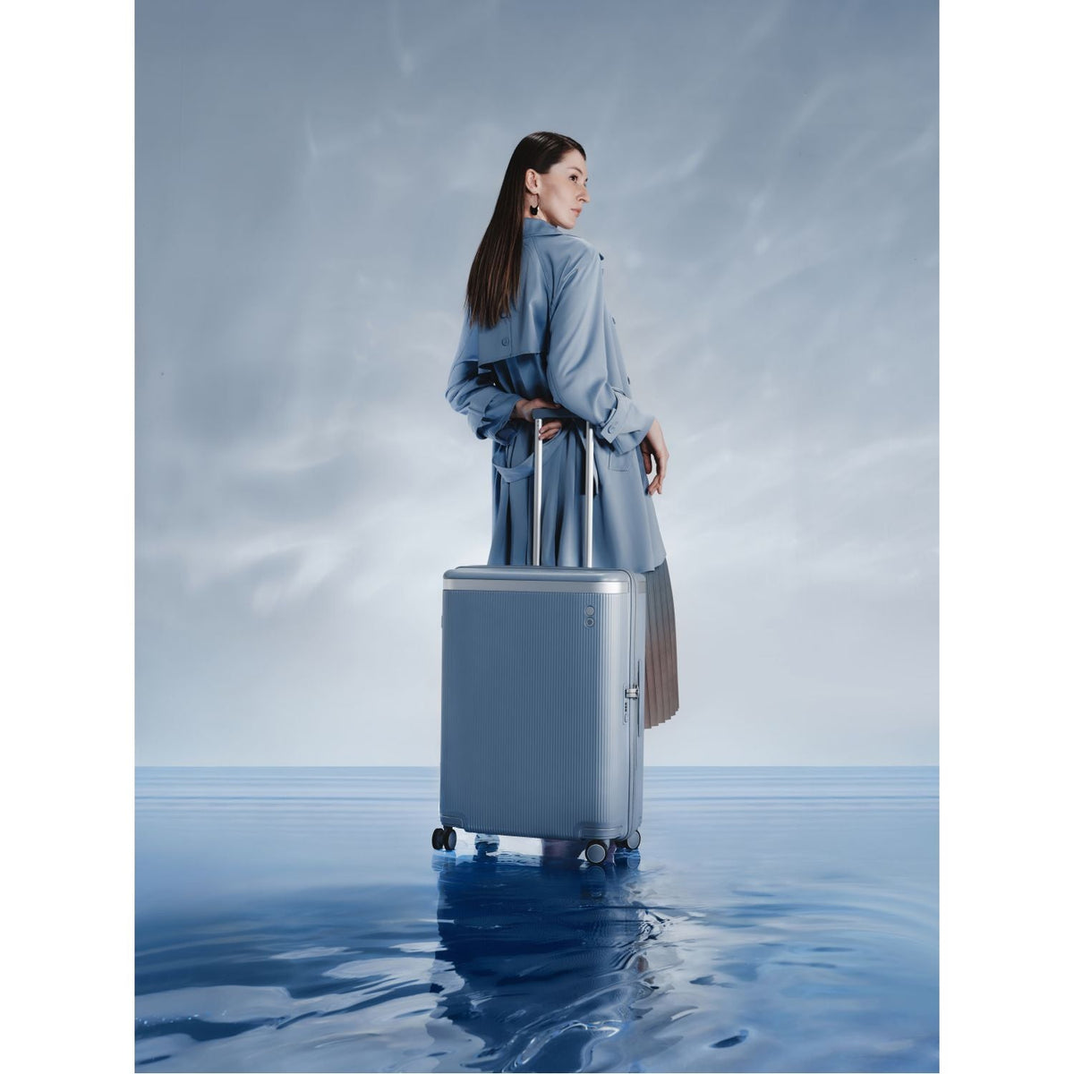 Echolac Dynasty V2 28" Large Luggage (Sandwhite)