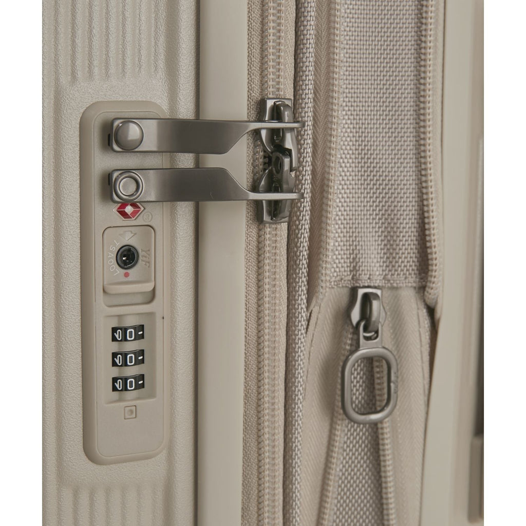 Echolac Nexus 24" Medium Expandable Luggage (Silver)