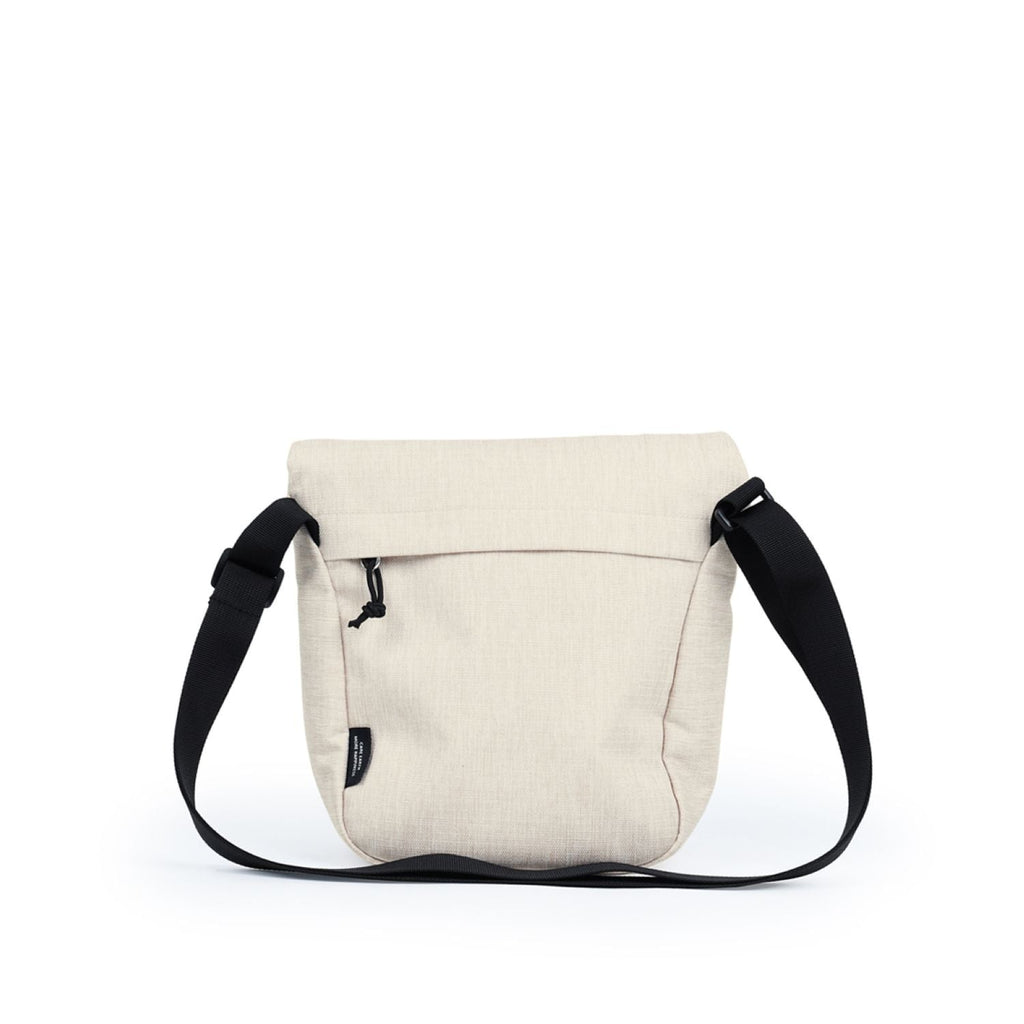 Hellolulu Desi Sling Bag Recycled (Milk)