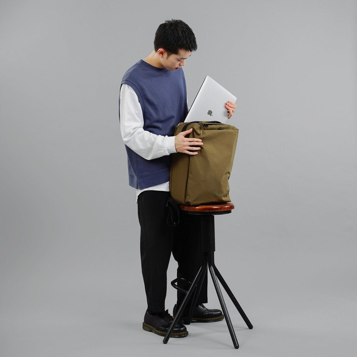 Hellolulu Kell 3-Way Briefpack Recycled (Avocado)