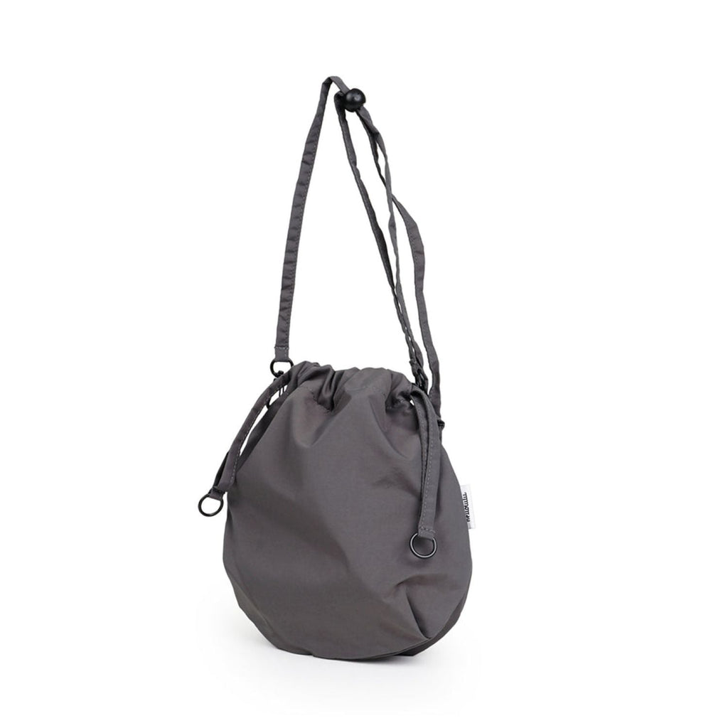 Hellolulu Nolly 2 Way Oval Sling M (Iron Gray)