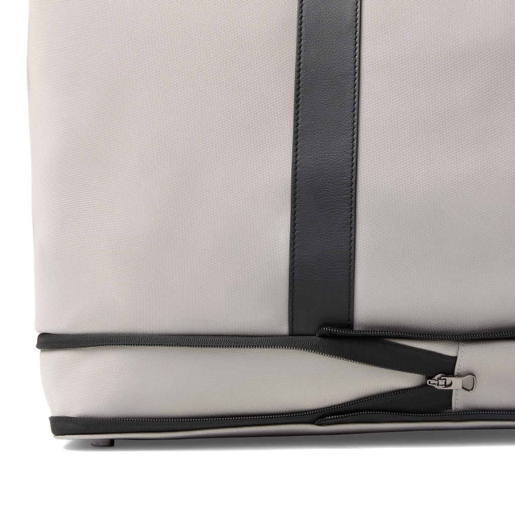 July Volume+ Weekender (Cabin) - Grey