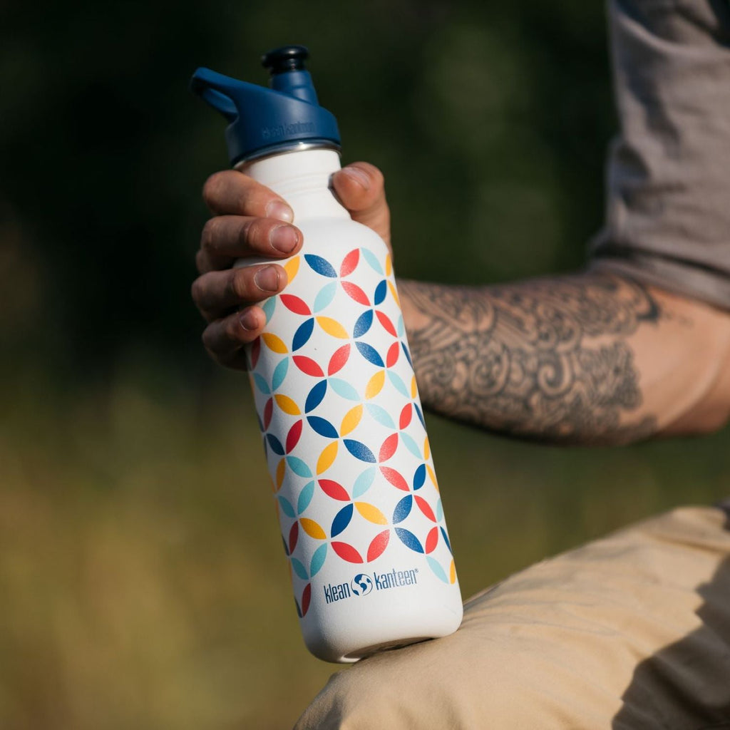 Klean Kanteen Classic 18oz Water Bottle (with Sport Cap) V2 (Retro Dot)