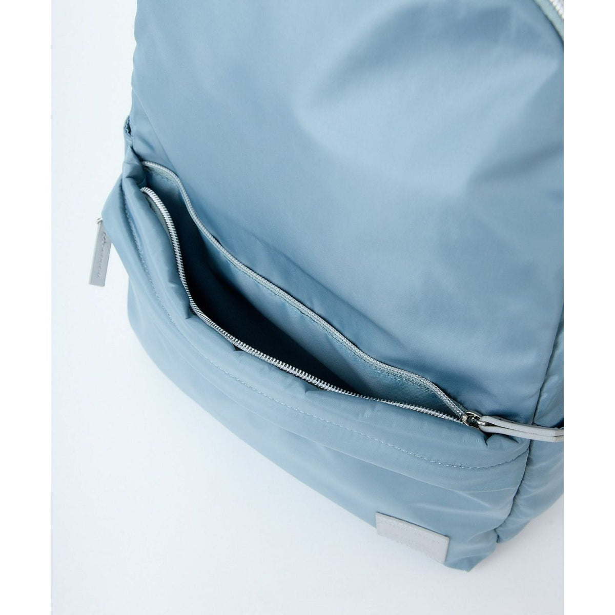 Legato Largo Silky A4 Backpack (Ivory)