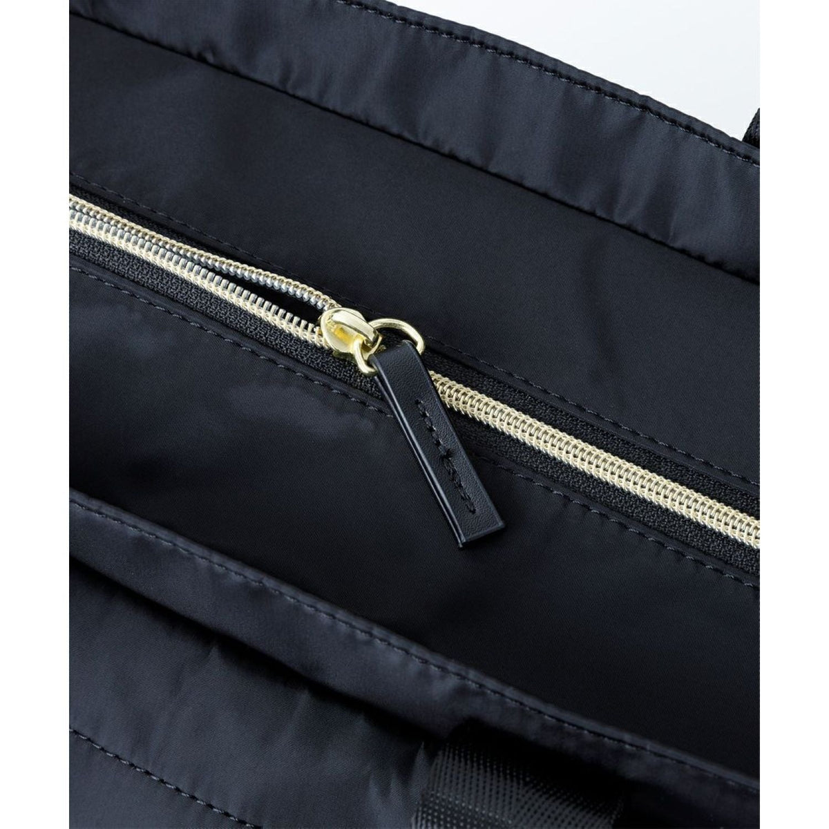 Legato Largo Silky A4 Tote Bag (Black)