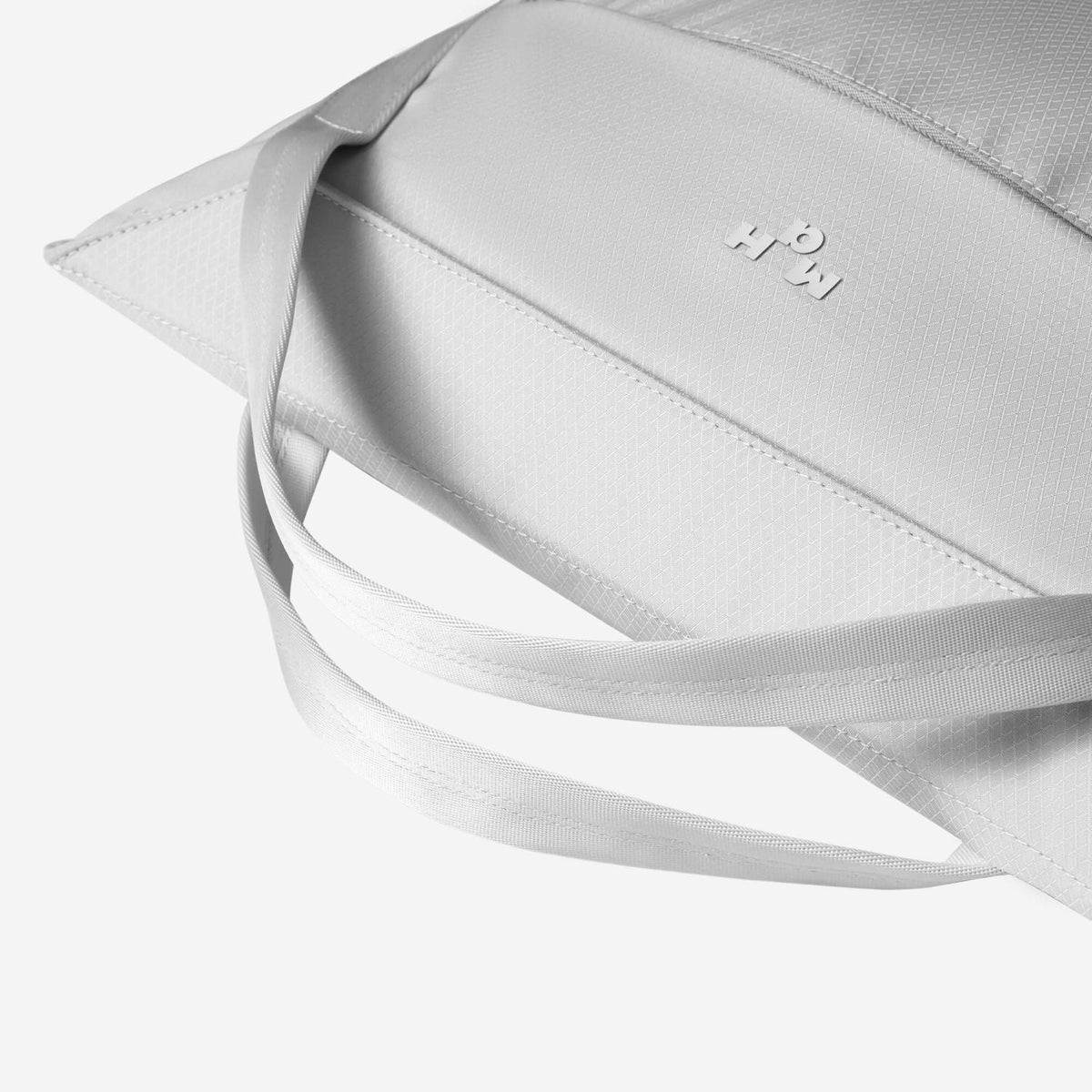 MAH Airy Cross 6L Sling Bag - Light Grey