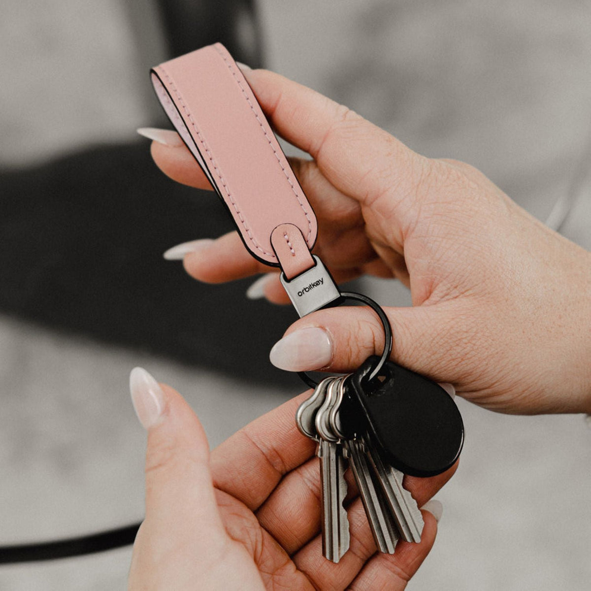 Orbitkey Leather Loop Keychain (Cotton Candy)