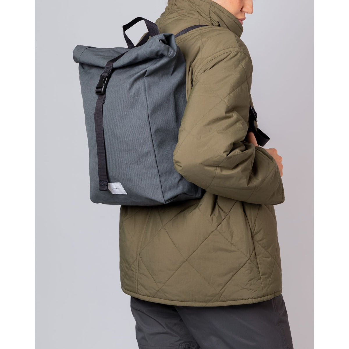 Sandqvist Kaj Backpack - Dark Slate W/ Navy Webbing