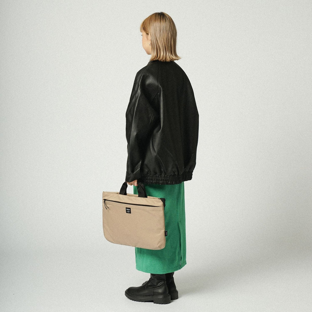 Hellolulu Sara 3-Way Sleeve Case 16" Recycled (Wheat Khaki)