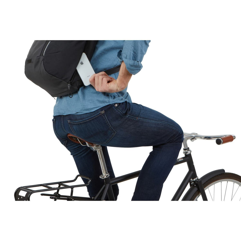 Thule Paramount Commuter Backpack 27L (Black)