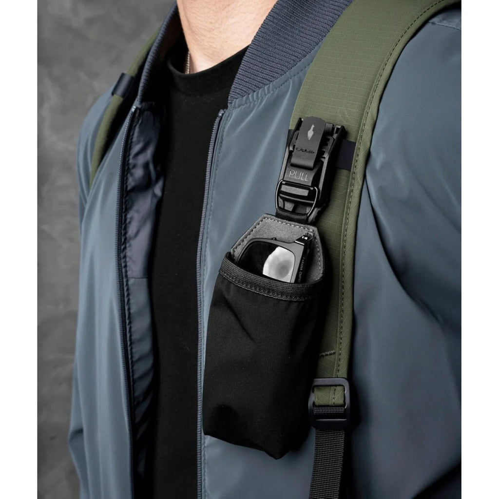 ALPAKA Essential Backpack Lite Axoflux 210D 16L (Green)