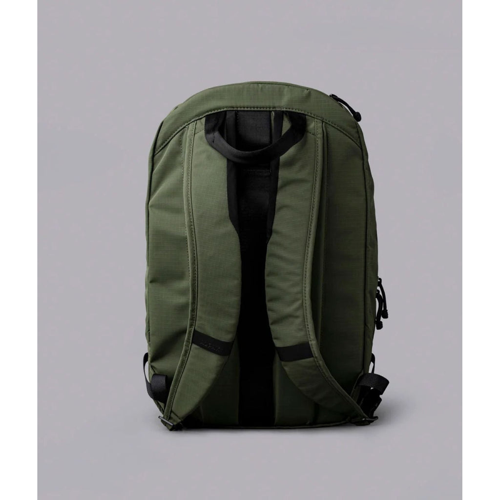 ALPAKA Essential Backpack Lite Axoflux 210D 16L (Olive Green)