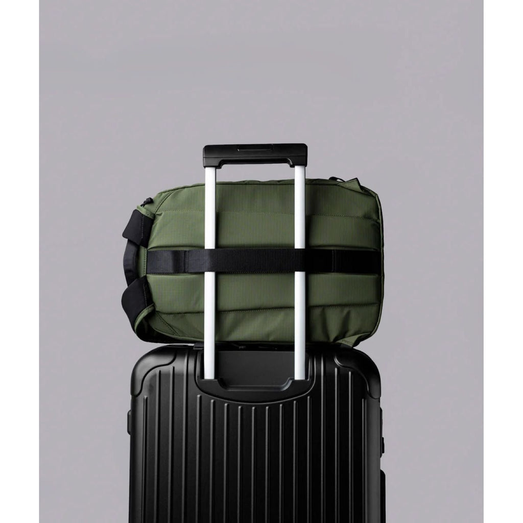 ALPAKA Essential Backpack Lite Axoflux 210D 16L (Olive Green)