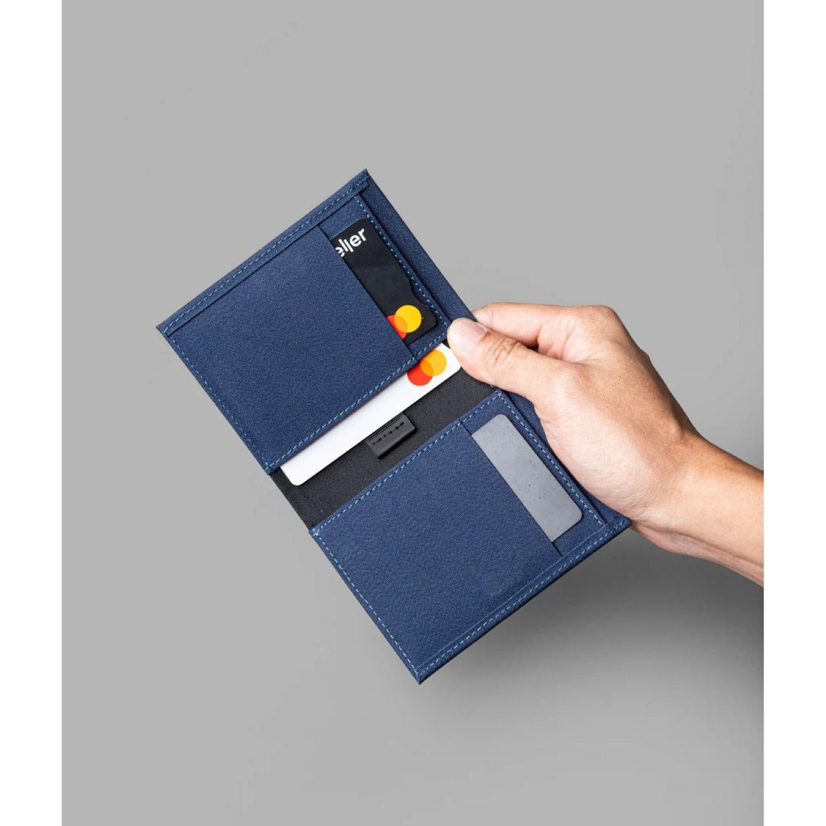 ALPAKA Bifold Cash Wallet Axoflux 300D (Blue)