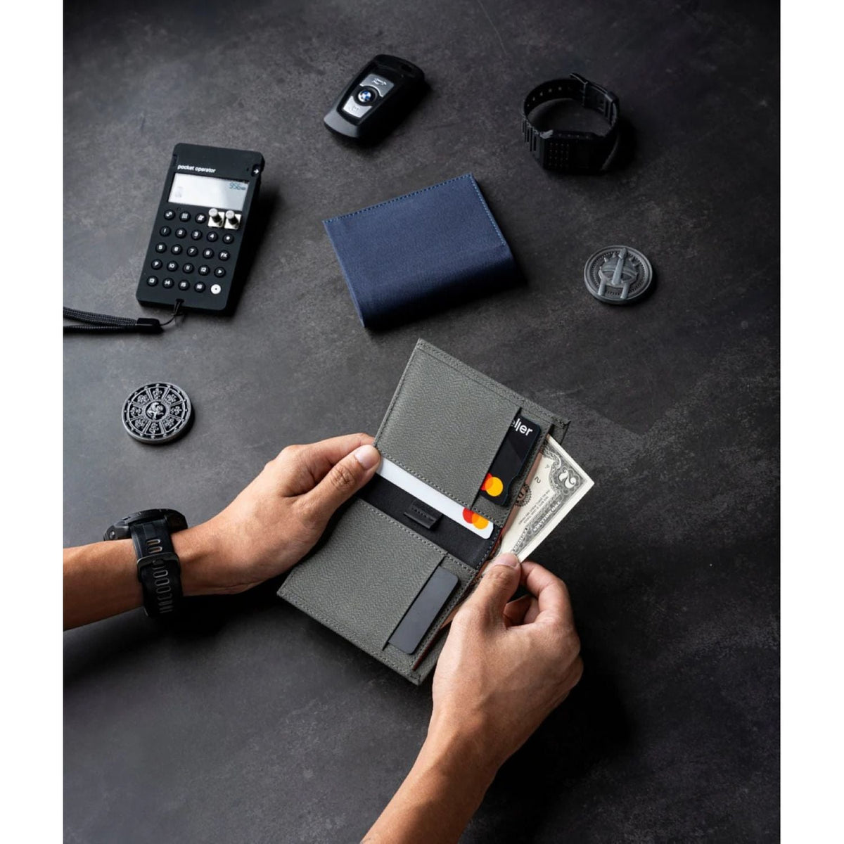 ALPAKA Bifold Cash Wallet Axoflux 300D (Grey)