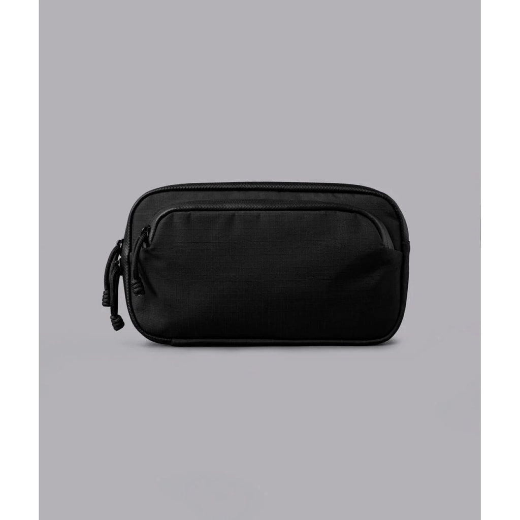ALPAKA Bravo Passport Pouch Axoflux 210D (Black)