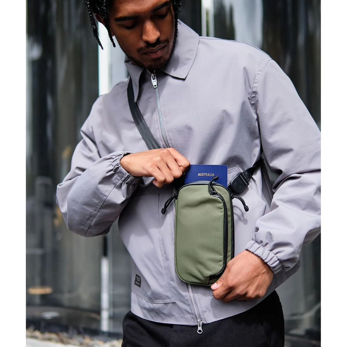 ALPAKA Bravo Passport Pouch Axoflux 210D (Green)