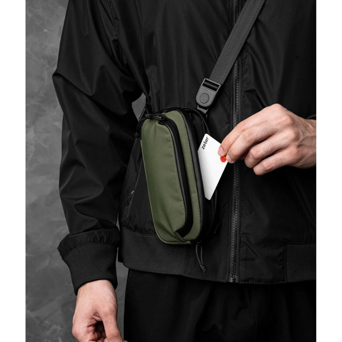 ALPAKA Bravo Passport Pouch Axoflux 210D (Green)