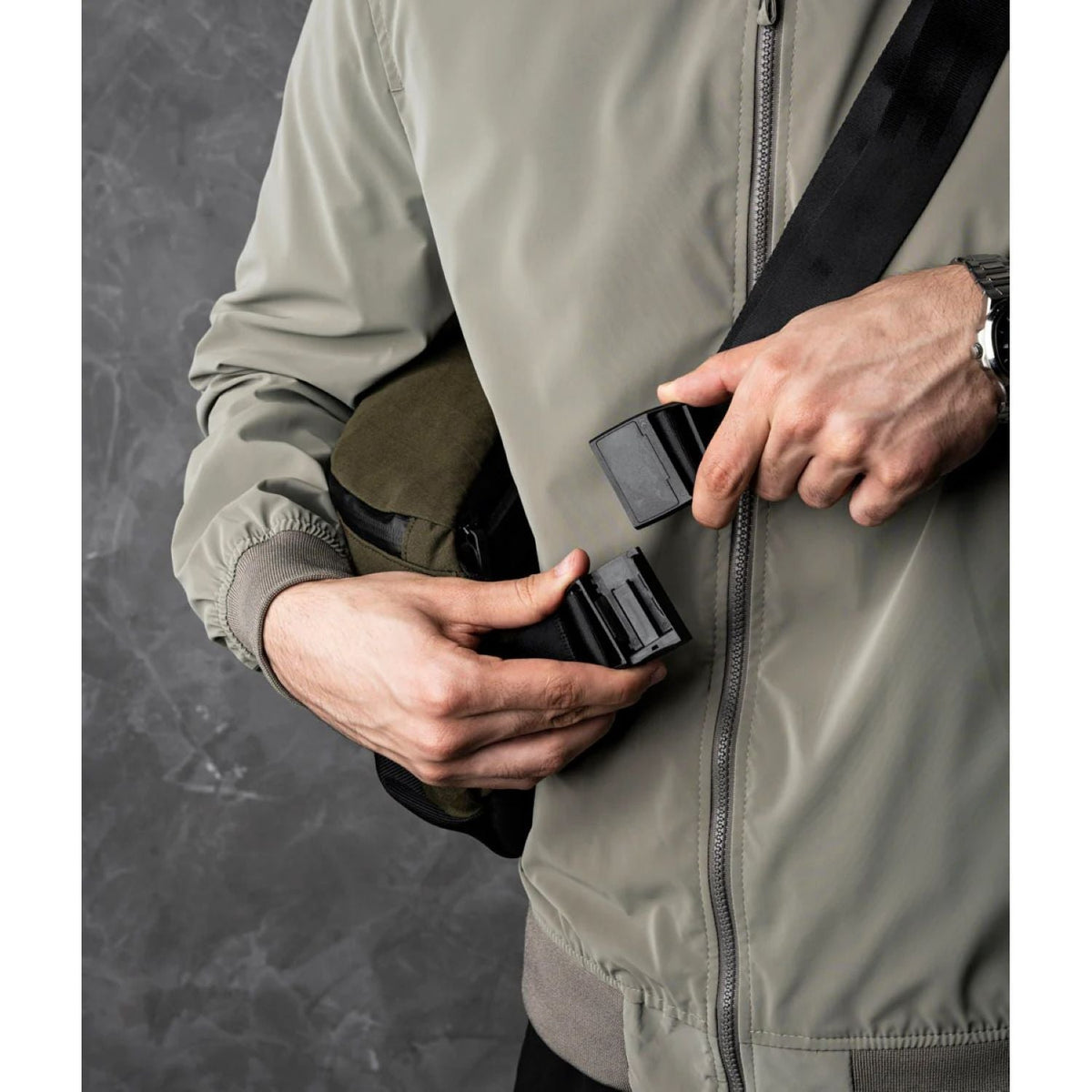 ALPAKA Bravo X Sling V2 Axogrid 300D (Army Green)