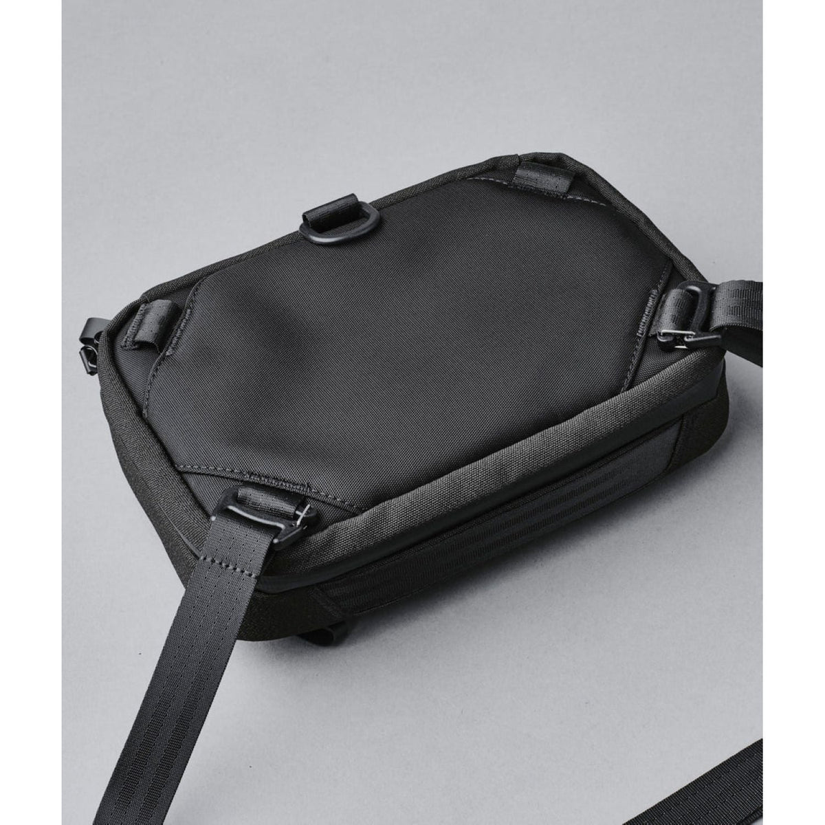 ALPAKA Elements Tech Case Max Axoflux 600D (Black)