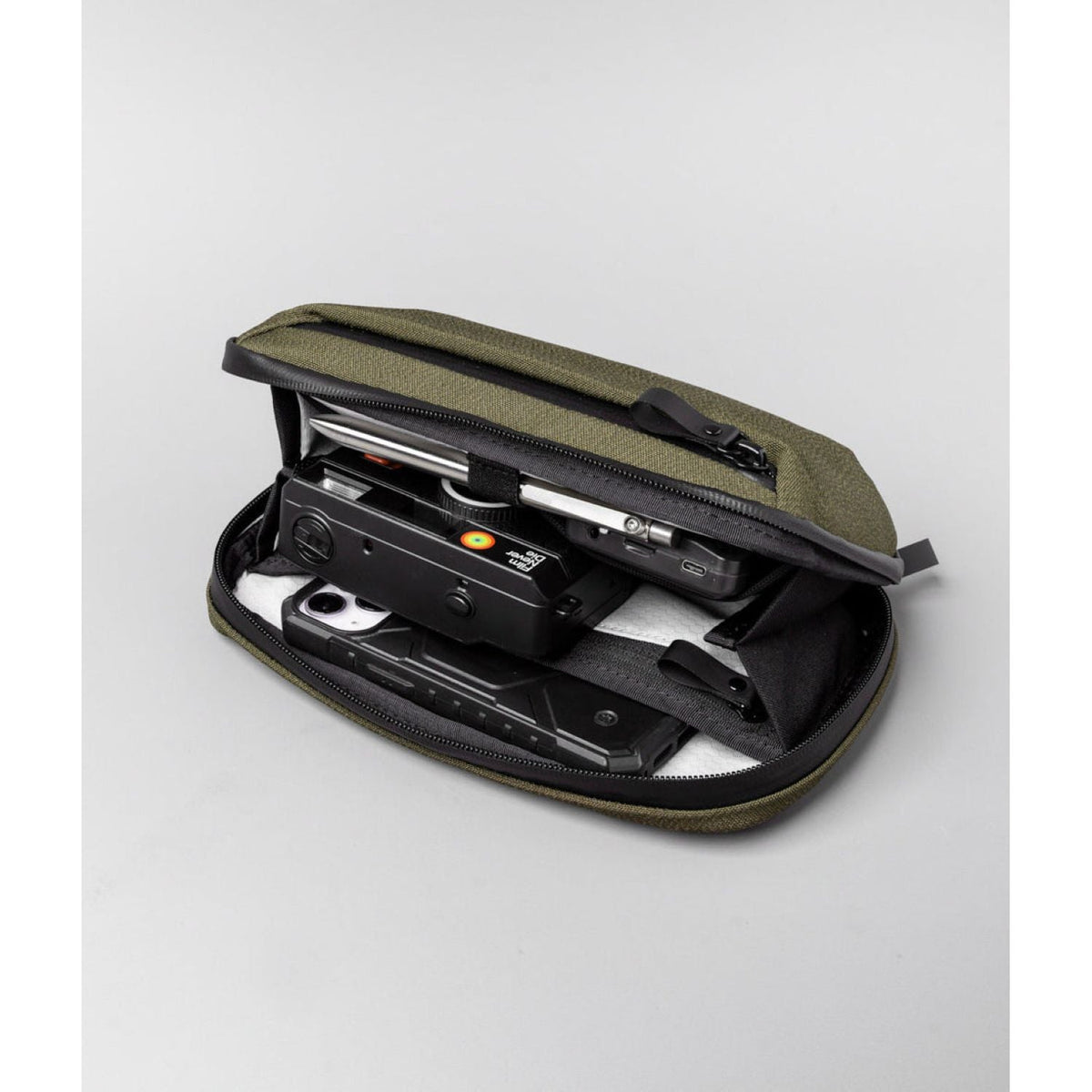 ALPAKA Elements Tech Case Mini Axoflux 600D (Army Green)