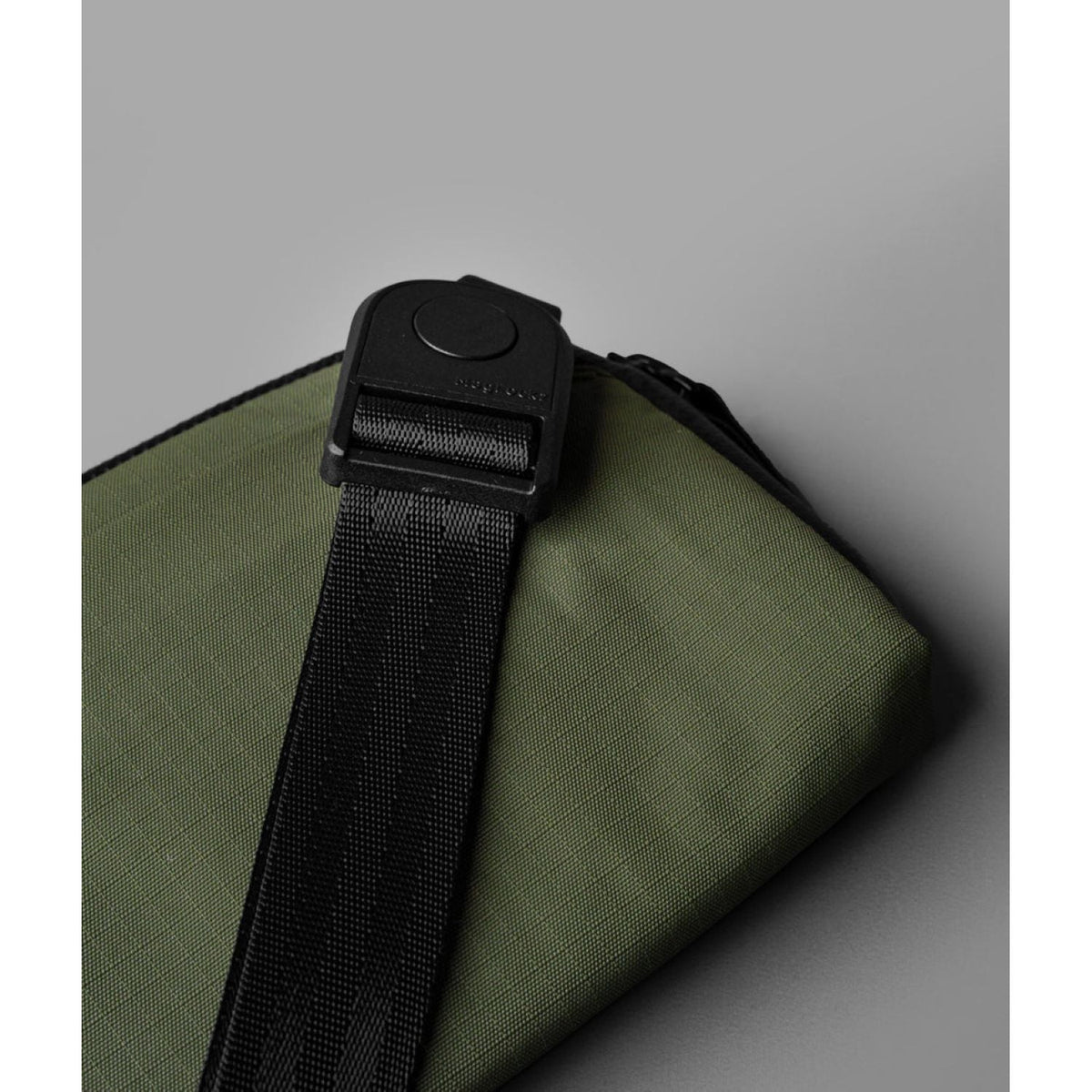 ALPAKA Flight Pouch Axoflux 210D (Green)