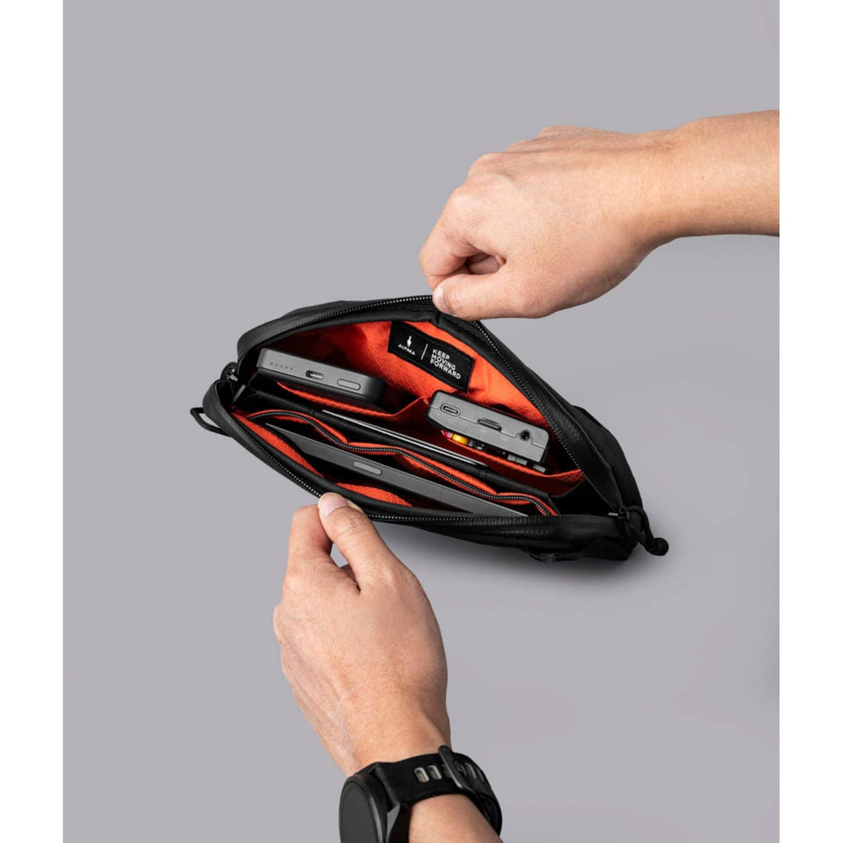 ALPAKA Flight Pouch Pro Ultradyne (Black)