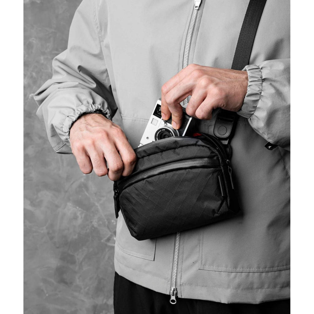 ALPAKA Flight Sling 1L Ultradyne 100D (Black)