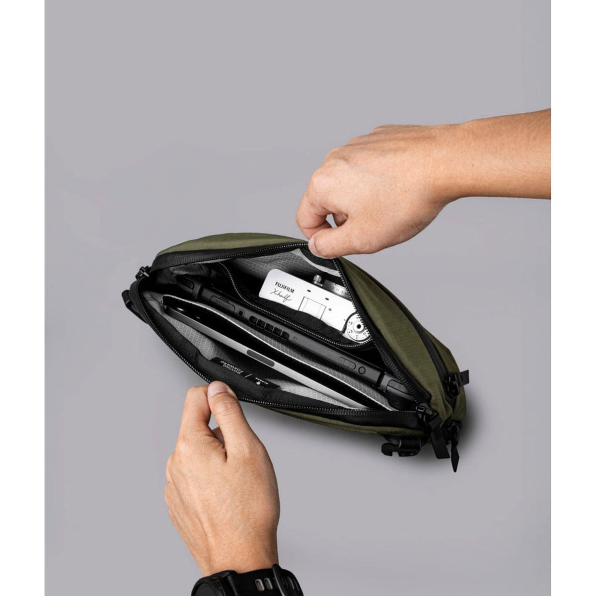 ALPAKA Flight Sling Pro 2.5L Axoflux 400D Ripstop Nylon (Green)