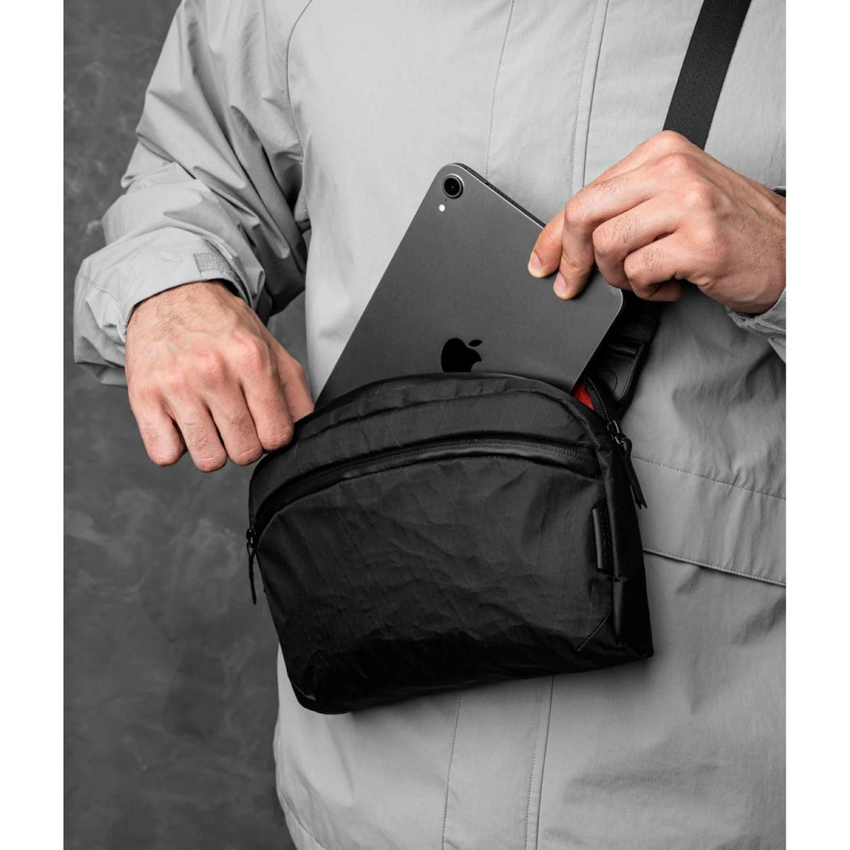ALPAKA Flight Sling X-Pac VX07 Ripstop (Black)